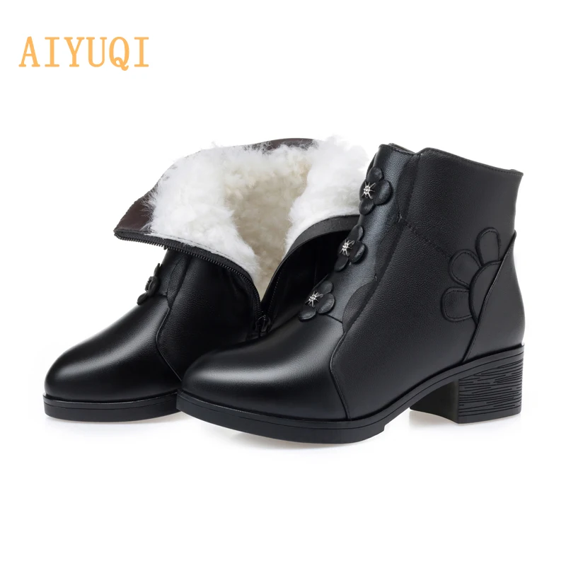 

2019 New Round Head Ankle Boots Women Big Size Genuine Leather Short Boots Women Winter Wool Boots For Women