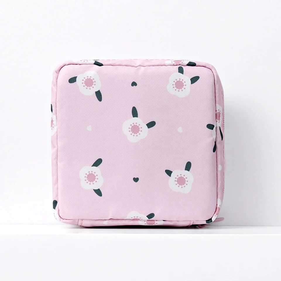 Women Sanitary Napkin Bag Mini Portable Sanitary Napkin Storage Bag Waterproof Sanitary Pads Box Coin Purse Makeup Organizers