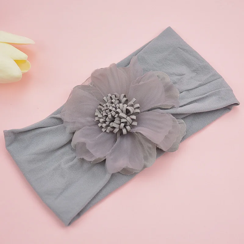 11239318758_1724052294