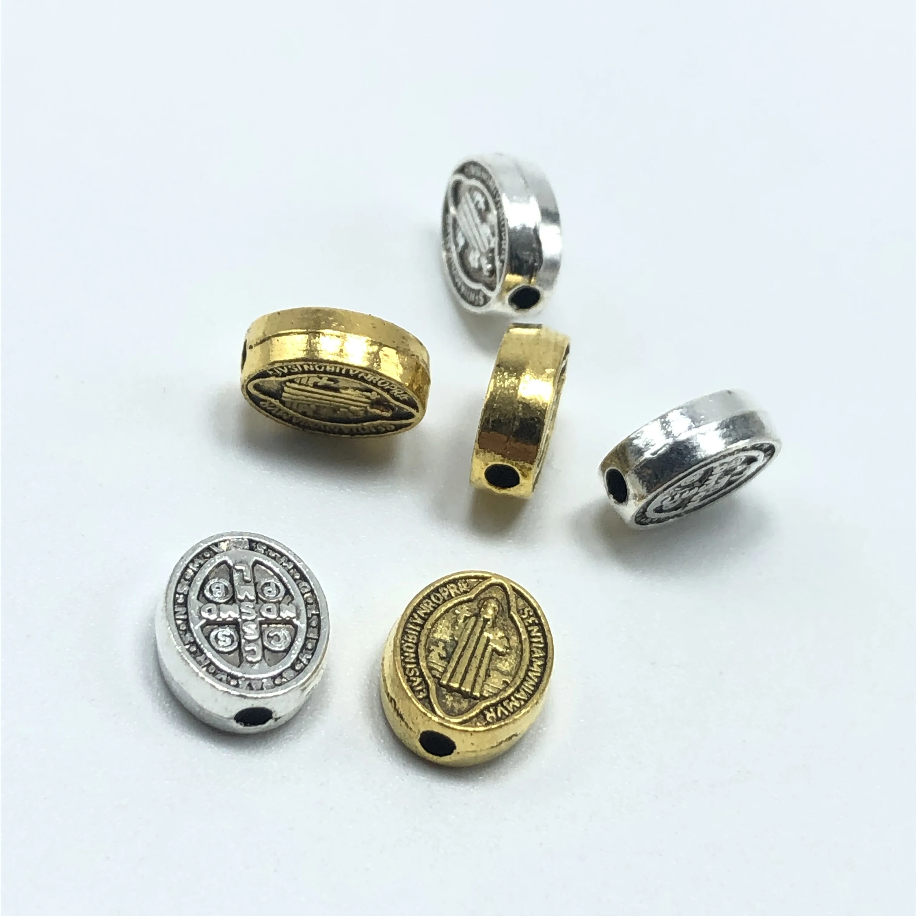 20 шт. овальные st. Медаль Бенедикта бусины с отверстиями Saint Benedict exorcism серебро и