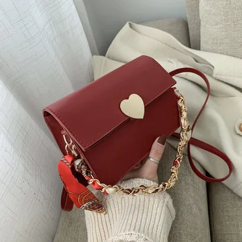 

Retro female 2020 new Hong Kong style fashion texture wild shoulder messenger small square bag