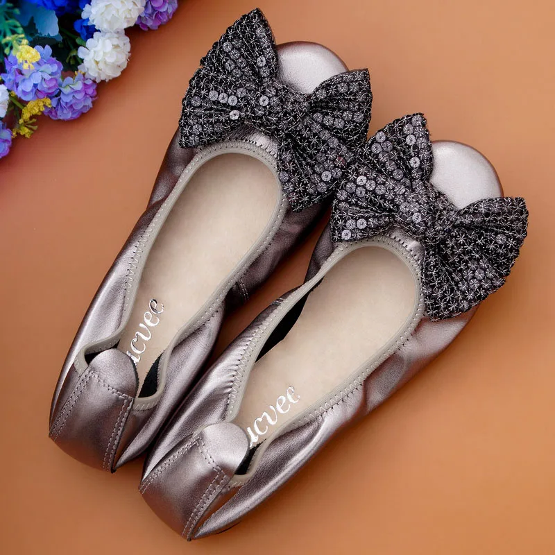 PEWTER 1 BLACK BOW
