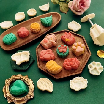

Mooncake Mold 50g Cookie Cutter with Cartoon Animal Stamps Green Bean Pastry DIY