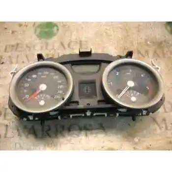 

BOX INSTRUMENTS RENAULT MEGANE II SALOON 5P Authentique 8200399695A [AP046] 250KM 5000R [10649505]