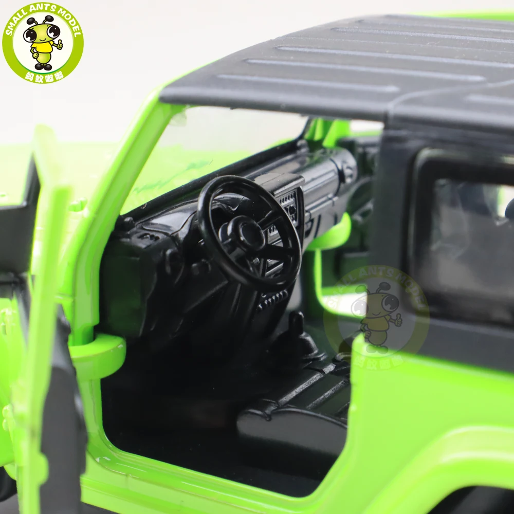 1/32 CAIPO JE EP Wra ngler SUV литые игрушечные модели SUV автомобиля для детей, детское звуковое освещение, подарок