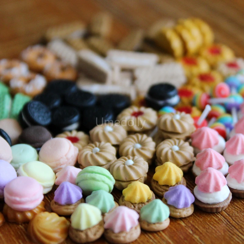 1:12 Scale Miniature Dollhouse Dessert Cookies Pretend Play Mini Macaron for BJD Doll Food Toy Kitchen Accessories Pretend Food Toys Pretend Kitchen Toys Kitchen Toys Doll House Toys