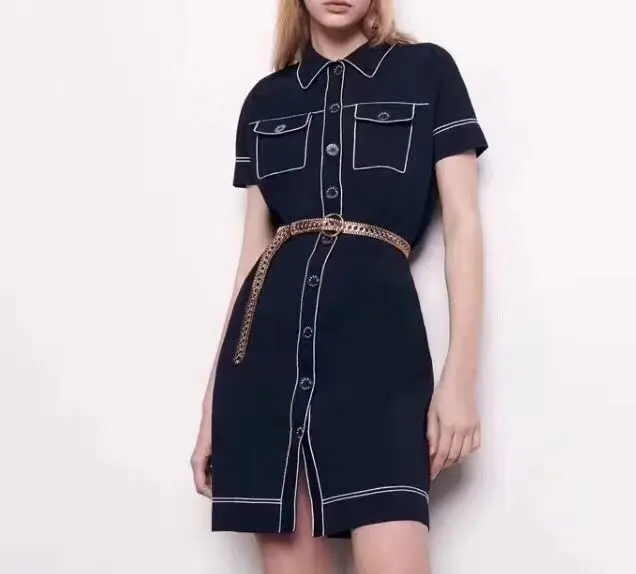 Женское трикотажное платье с воротником-рубашкой темно-синее открытой линией