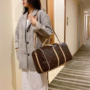 

Travel bag ladies sports bag fitness bag PU material handbag multi-function short-distance luggage bag