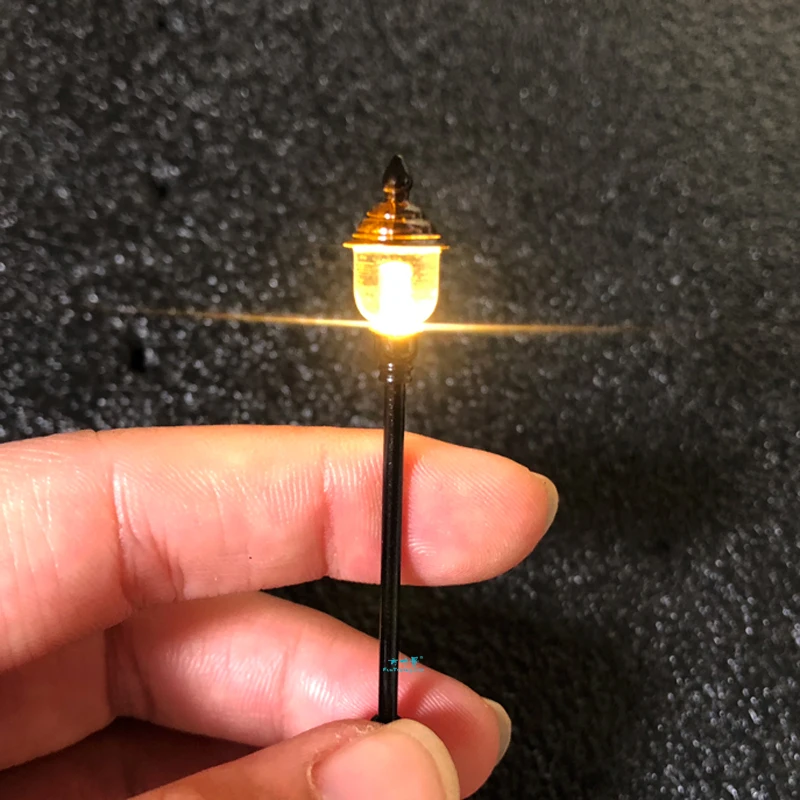 3 PCS HO Scale 12V Model Railway Lamppost LED Park Lanterns Street Lamp Model Yard Lamp 4