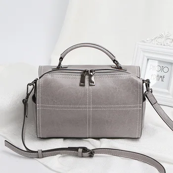 

WxfbBaby High-quality Single Shoulder Messenger Bag women leather handbags crossbody bags for women Chains Casual bag women bag