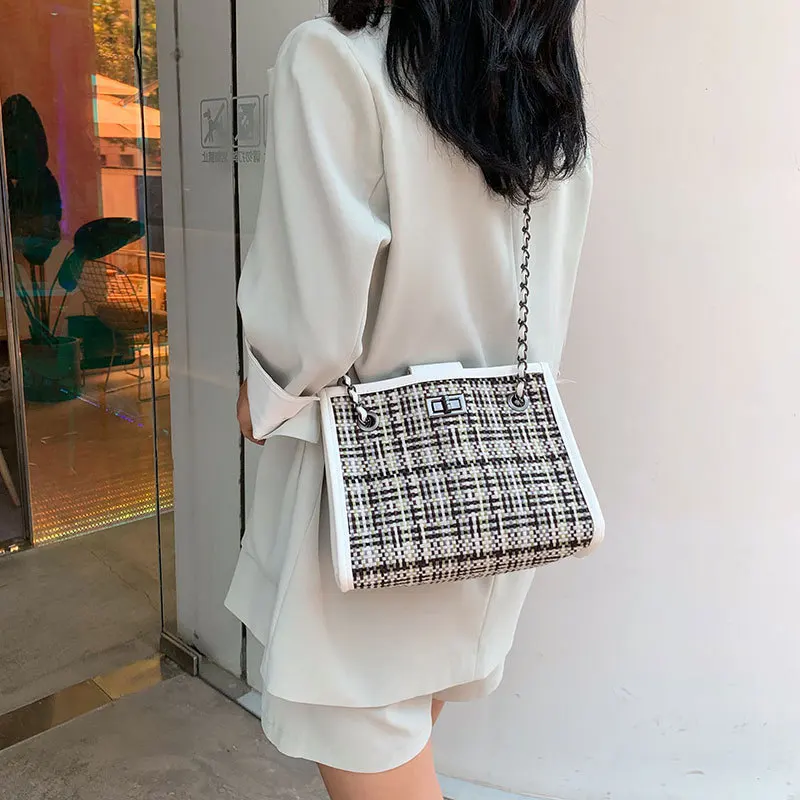 

Fashion woven face elegant ladies bucket bag small fresh large capacity shoulder bag versatile texture chain messenger bag 2019