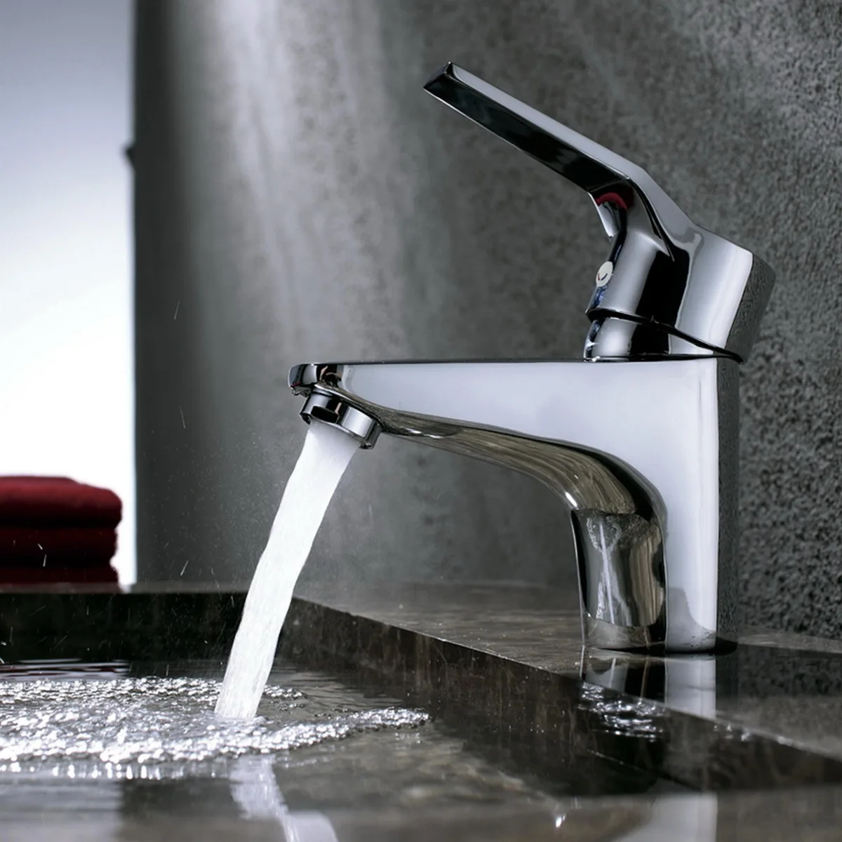 

Nanan Single Hole Hot And Cold Basin Washbasin Faucet Copper Body IELTS Single-Hole