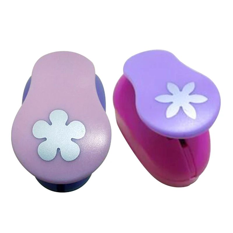 

2 Pcs 2.5Cm Handmade Crafts and Scrapbooking Tool Paper Punch for Photo Gallery DIY Gift Card Punches Embossing Device,(Six-Mete