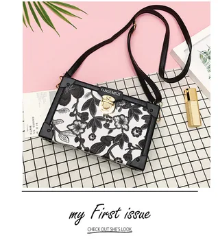 

Wholesale 2020 Summer Korean New Perfume Beauty Floral Print Box Small Square Bag Shoulder Messenger Bag