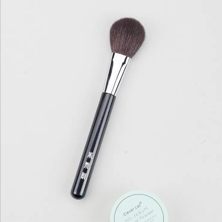 1 шт. Bronzer макияж кисти для лица для теней румяна Выделите Макияж кисточка с деревянной ручкой изысканный косметический инструмент натуральная козья шерсть