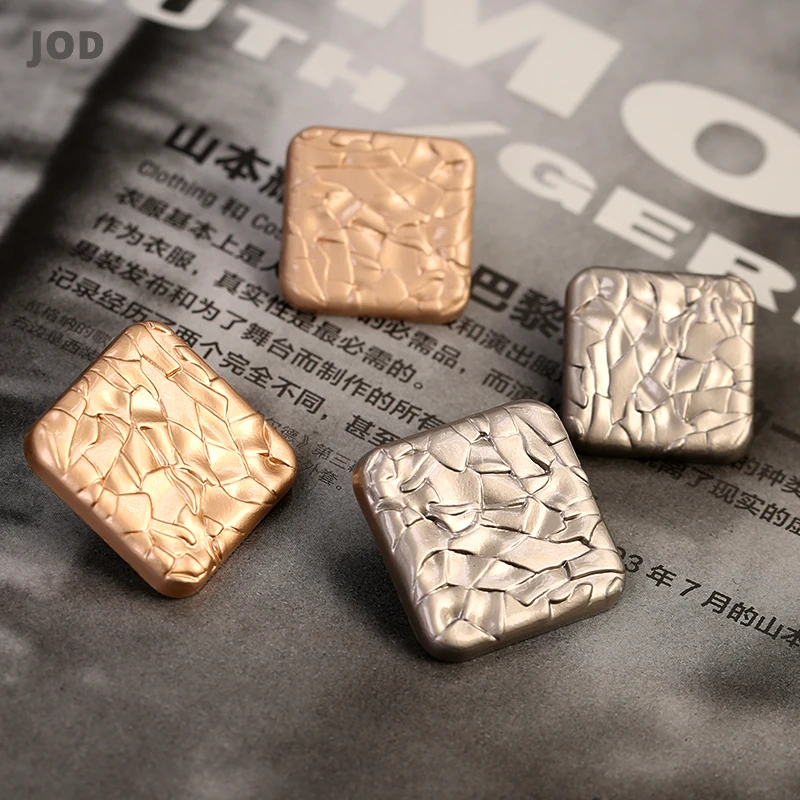 

Square Metal Buttons 25mm 30mm for Clothing Needlework Crafts Women Coat Suit Sewing Decorative Button Gold Silver Sew on JOD