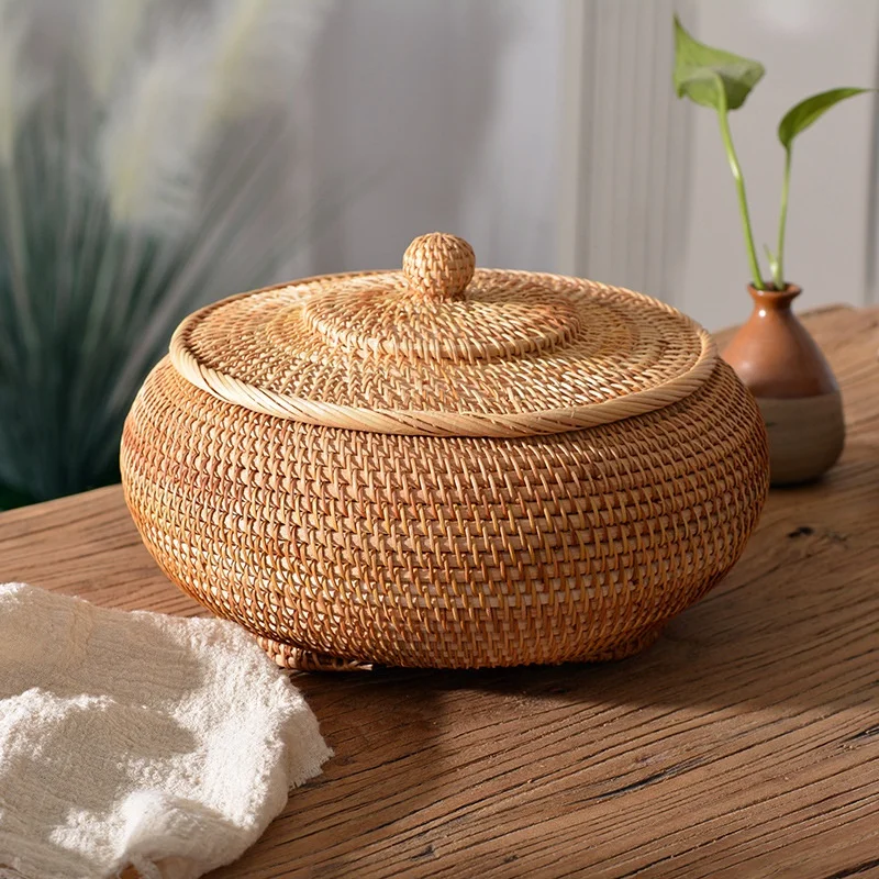 LBER Rattan Boxes with Lid Hand-Woven Multi-Purpose Wicker Tray with Durable Rattan Fiber Round 11 Inch Diameter 4