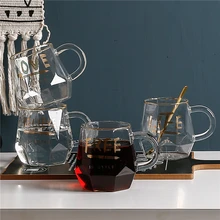 Креативная стеклянная кружка с геометрическим рисунком, позолоченная чашка с ручкой в виде буквы, Кружка для кофе, молока, чая, кружка для дома, офиса, посуда для напитков, подарки для пары