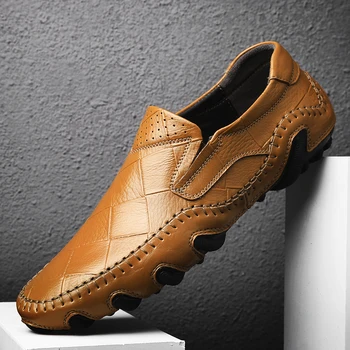 

Designer Casual Men Shoes Slip-on Fashion Men Sneakers Big Size Luxury Brand Men Shoes Good Quality Casual Shoes For Youth