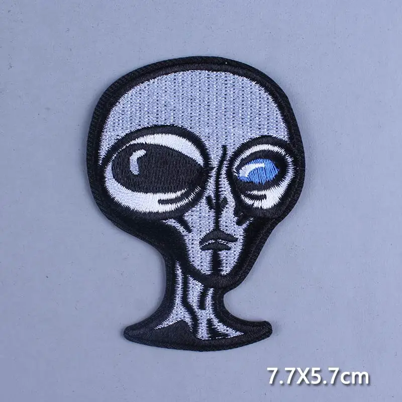 Космическая Легенда Estd 1991 вышитые нашивки для одежды космический Тур железные нашивки на одежду полосы на топы аппликации - Цвет: PE4384CT