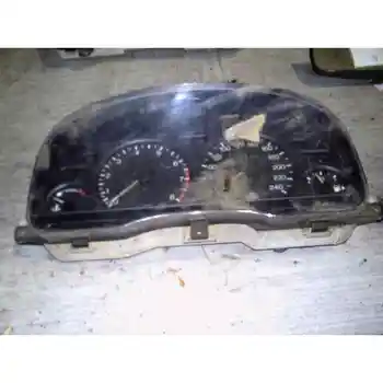 

899128 box Instruments Ford Mondeo Saloon (gd) 1.6 16v Cat