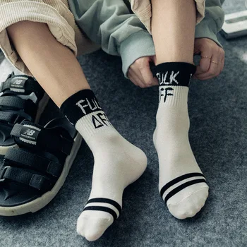 

Fashion Autumn and winter socks men and women letters cotton socks skateboard Striped socks street trend casual socks