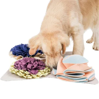 

Pet Dog Snuffle Mat Pet Sniffing Training Blanket Detachable Fleece Dog Mat Relieve Stress Nosework Puzzle Toy Pet Nose Pad