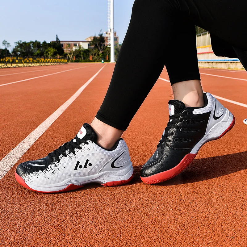 Description Picture 5 of itemNew Training Tennis Shoes Men Size 36-45 Light Weight Badminton Shoes Anti Slip Tennis Sneakers Breathable Volleyball Shoes