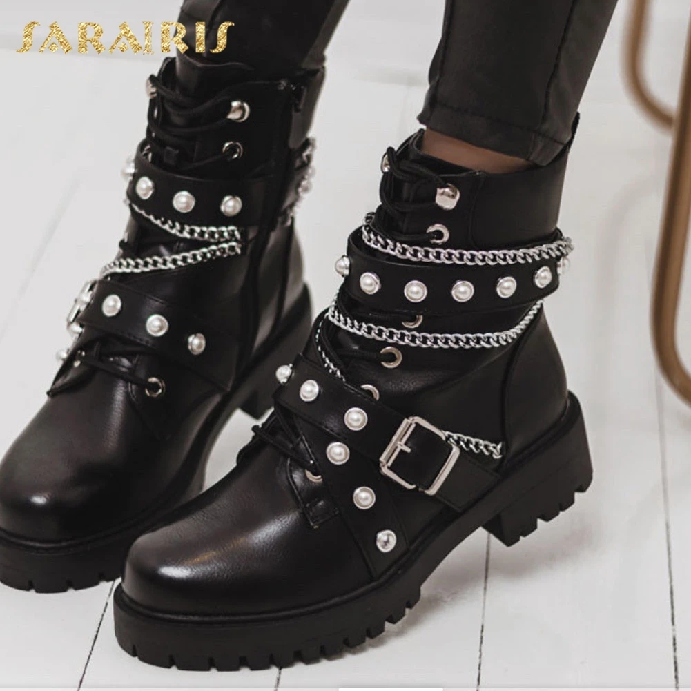 stiefeletten mit perlen