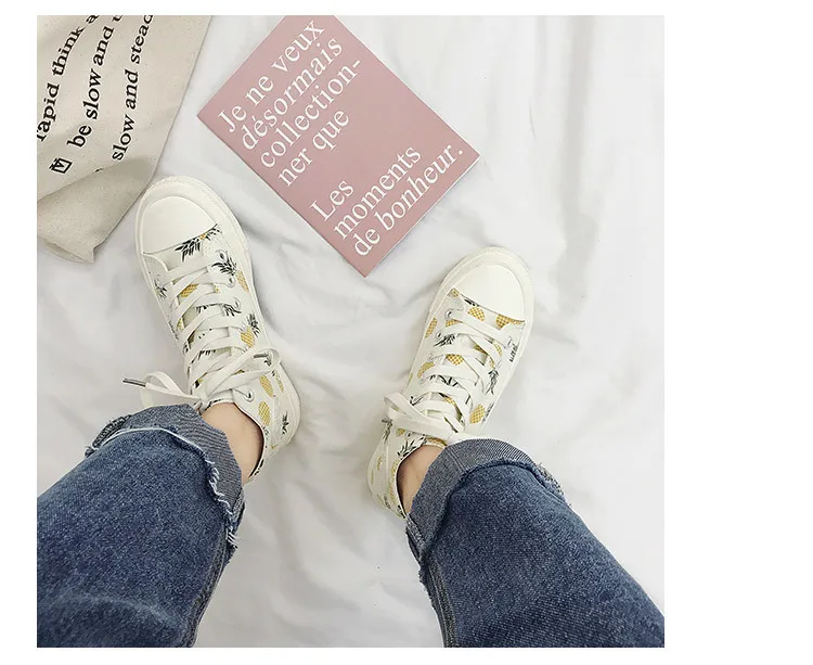 8022 Hight-top Pineapple Canvas Shoes Women's New Style Students Fruit Cloth Shoes Korean-style Versatile Strawberry Women'