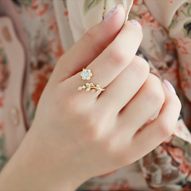 Classic Rose Wide Ring Flower Hollowing Craft Gold Color Wedding Fashion Party Jewelry Gifts Wholesale | Украшения и аксессуары