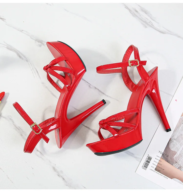 13041137986_2138732029