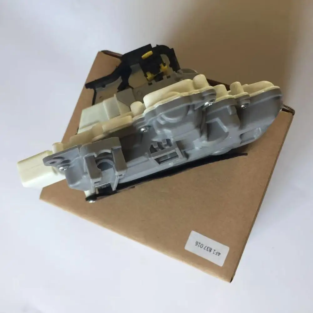 4f1837016 передний левый и правый дверной замок для Audi A3 A4 3,2 v6 RS3 A6 RS6 A8 R8 1,8 T 1,6 TDI FSI 1,4 TFSI 4H1837016 4F1-837-016