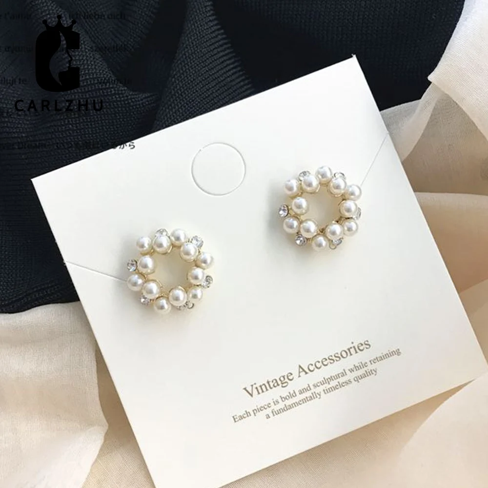 Новинка 2020 элегантные серьги-гвоздики с полым круглым жемчугом и цветком S925