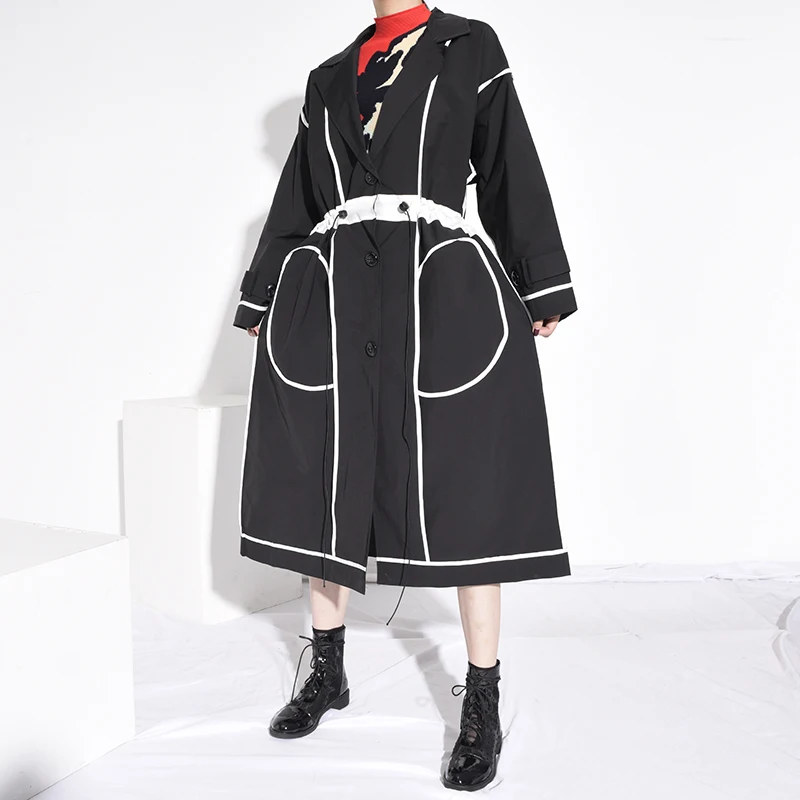 [EAM] Women Black Line Split Joint Big Size Long