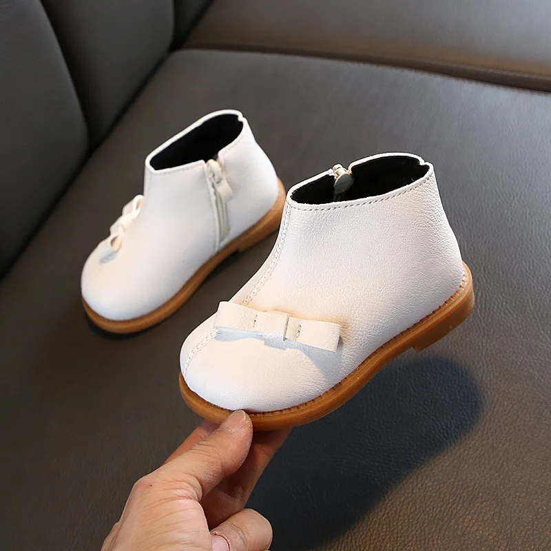 

2019 Winter Girls Ankle Boots Fashion Kids Boots Bow-knot Warm Cotton Princess Sweet Big Children Girl Ankle Shoes 3 Colors Cute