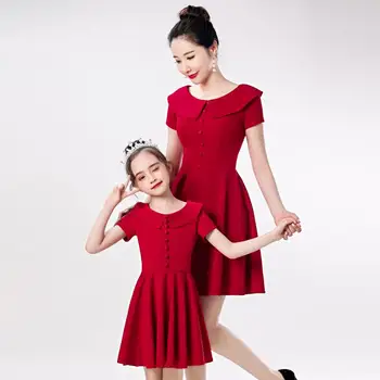 

Mom Girls Christmas Dress Mother Daughter Red Dresses 2019 Mommy Girl Match Twinning Party Dress Family Look Outfits J305