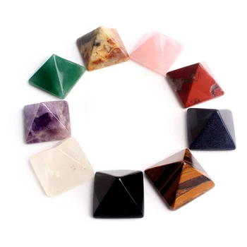 

1PC 25mm Natural Egypt Crystal Pyramid Shaped Ornament Quartz Hand Carved Chakra Reiki Polished Stone Healing Crafts Home Decor