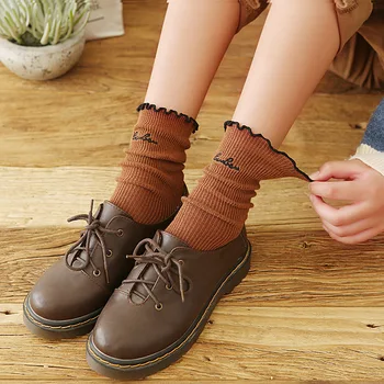 

Fashion Letter Women Socks 2019 Autumn New Comfort Elastic Wild Preppy Style Ruffles Brief Deodorant Antibacterial Scoks Women