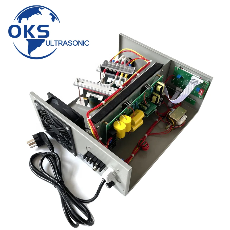 220v 40khz 28khz 1800W 우수한 성능 초음파 Pcb 발전기 청소 변환기