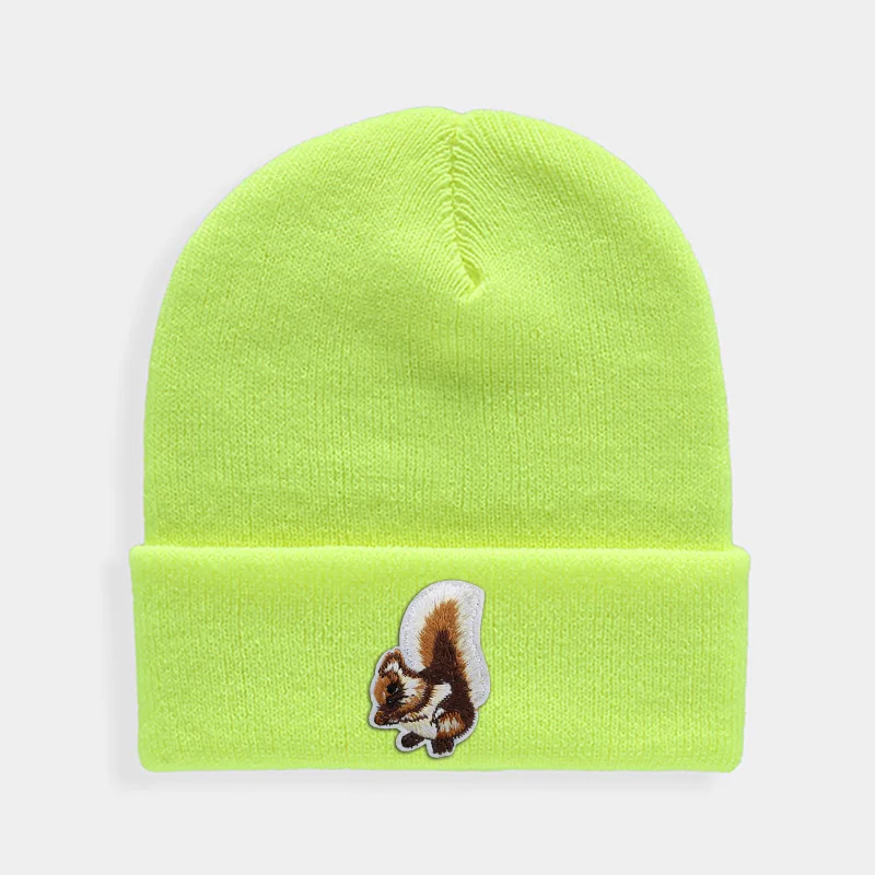 Fluorescent yellow Новые шапочки Милая нашивка с белкой для мужчин и женщин зимняя вязаная шапка с манжетами Вышивка животного Лыжные шапки с ушами хип-хоп эластичная шапка - Цвет: Fluorescent yellow