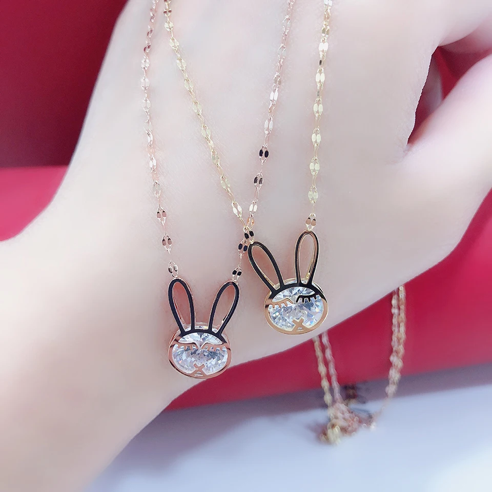 The Rabbit Zircon Pendant Necklace Titanium Stainless Steel Rose Gold Chain Necklace Inlaid Zircon Fashion Trendy Women Jewelry