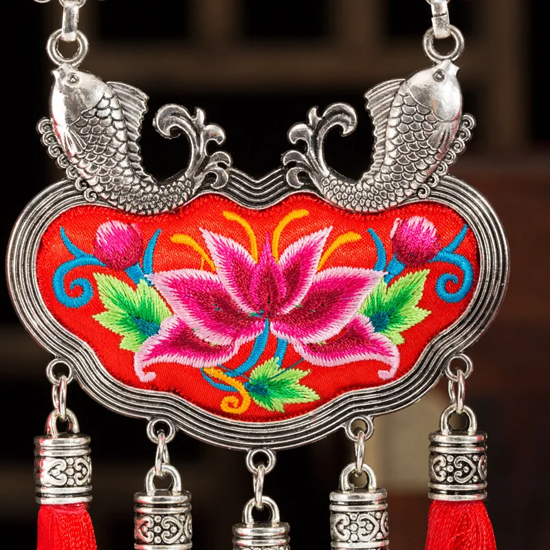 4093935916_574766206