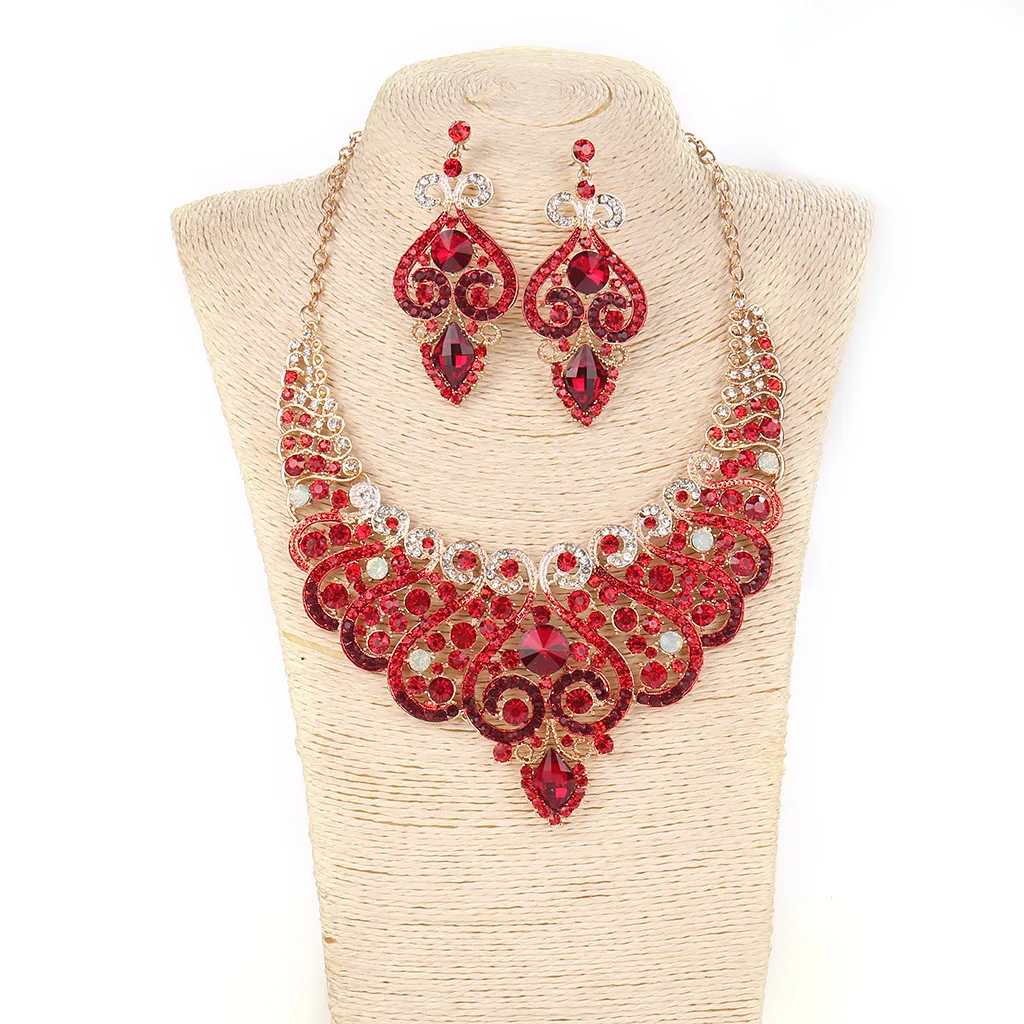 

Europe And America Exaggeration Accessories High-End Luxury Banquet Diamond Set Crystal Set Necklace Foreign Trade Accessories W