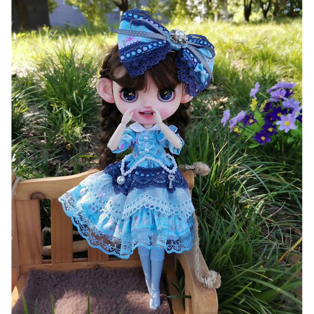 

Modikerbjd Custom Cute Pink Embroidery Lake Blue Princess Style Dress Set with Bow Knot for Blyth Dolls - Without Doll