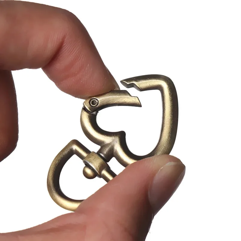 Collier avec médaillon Locket en forme de cœur