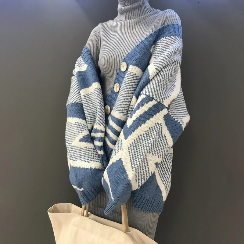 TWOTWINSTYLE Striped Knitted Women's Sweater V Neck Batwing Sleeve Korean Female Cardigans Autumn Oversized Fashion New