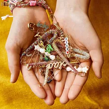 Модный уникальный дизайн CZ Paperclip, безопасные серьги-гвоздики для женщин, девушек, золотой цвет, панк, Сережки для пирсинга, аксессуары