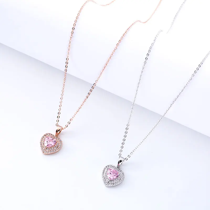 Women's Men's Stainless Steel Necklace Clover Pendant Clavicle Chain Simple Style Ladies Exquisite Birthday Gift Accessories