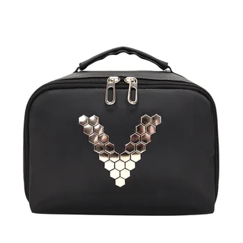 

V Rivet Fashion Women Cosmetic Bags Solid Waterproof Large Capacity Portable Wash Bag Tour Business Trip Storage Bags